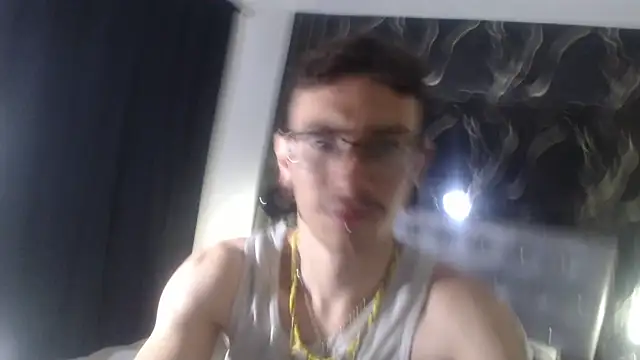 Snapshot of Ryan_Owenss chatting on 07/05/26, 04:30 Ryan Owenss online show from 07/05/26, 04:30