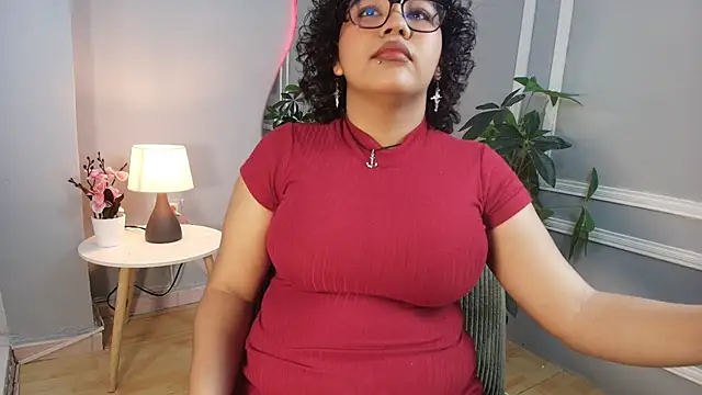 Kristal donne online show from 06/17/26, 12:07
