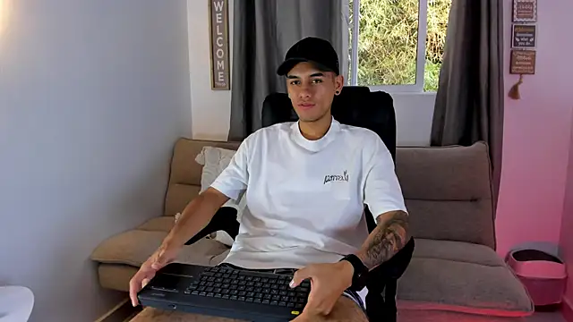 NickCopeer  online show from 07/17/26, 01:07