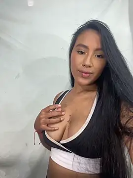 Nana-Benavides online show from 05/26/26, 07:43