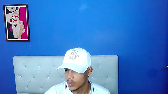 Angel foxc13 online show from 06/07/26, 03:21