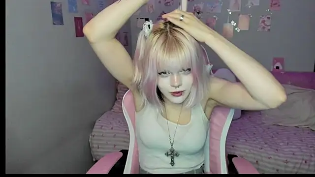 Snapshot of VelvetAlice chatting on 07/12/26, 08:55 VelvetAlice online show from 07/12/26, 08:55