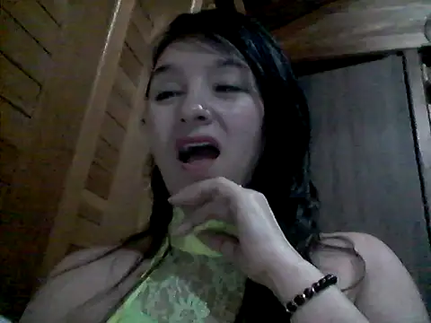 Anlly garcia002 online show from 06/25/26, 05:12