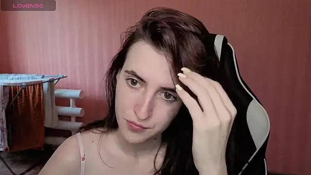 reaissss online show from 07/26/26, 06:32