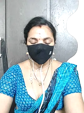 Leela 555 online show from 06/24/26, 11:09