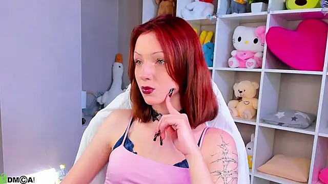 Snapshot of Nelly-May chatting on 06/04/26, 08:53 Nelly-May online show from 06/04/26, 08:53