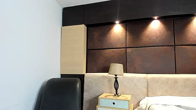 Snapshot of ValeryMontenegro chatting on 07/15/26, 12:10 ValeryMontenegro online show from 07/15/26, 12:10