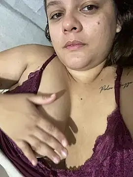 Laryssinha 69 online show from 06/05/26, 10:32