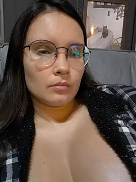Snapshot of gatinhaagaucha chatting on 06/17/26, 03:42 gatinhaagaucha online show from 06/17/26, 03:42