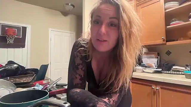 missbritneyfoxx online show from 05/23/26, 06:07