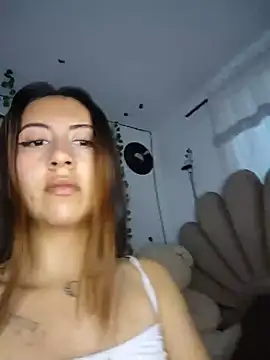 Snapshot of Celestexclear chatting on 06/30/26, 04:30 Celestexclear online show from 06/30/26, 04:30