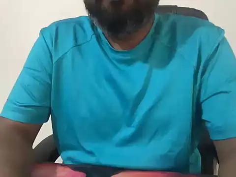 Snapshot of incestfukcerr chatting on 06/29/26, 07:14 incestfukcerr online show from 06/29/26, 07:14