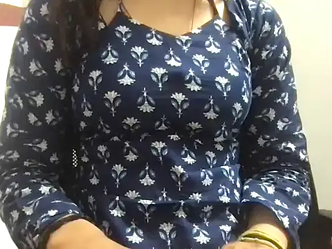 Avneet  online show from 06/03/26, 06:16