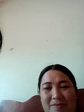 Giee00 online show from 05/24/26, 08:41