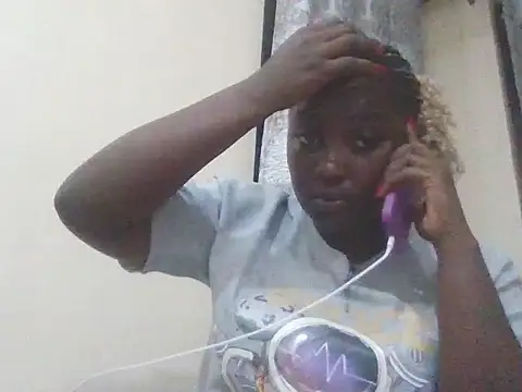Snapshot of Ebonydol1 chatting on 05/25/26, 04:13 Ebonydol1 online show from 05/25/26, 04:13