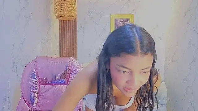valentina gomez s online show from 06/02/26, 12:40