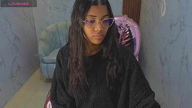valentina gomez s online show from 06/19/26, 12:31