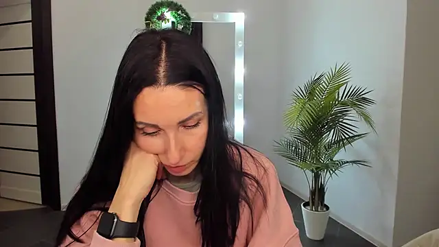 Snapshot of BouncySweety chatting on 12/10/24, 07:22 BouncySweety online show from 12/10/24, 07:22