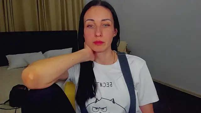 Snapshot of BouncySweety chatting on 03/07/25, 05:49 BouncySweety online show from 03/07/25, 05:49