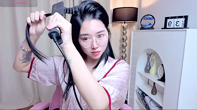 miuu6868 online show from 06/05/26, 02:07