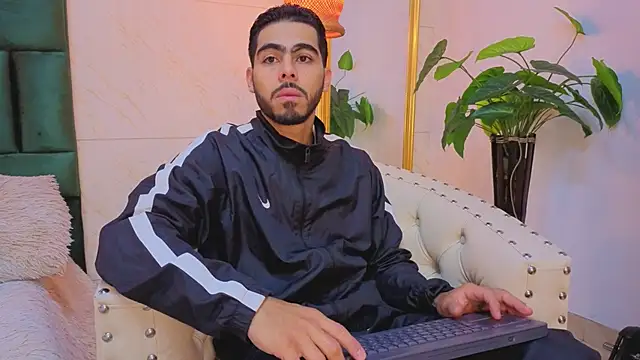 Snapshot of Jadiel_Stone chatting on 06/10/26, 11:42 Jadiel Stone online show from 06/10/26, 11:42