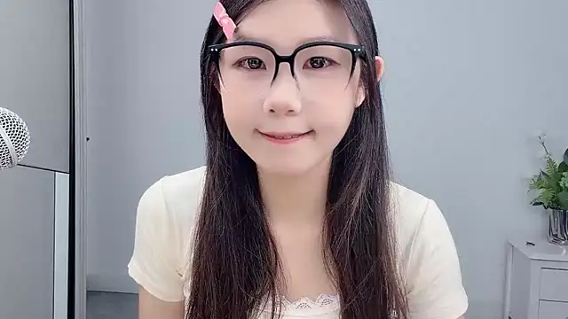 Snapshot of Rose_love69 chatting on 07/04/26, 03:56 Rose love69 online show from 07/04/26, 03:56
