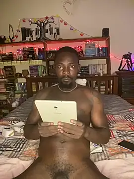 Snapshot of Blackiemike chatting on 08/02/26, 03:27 Blackiemike online show from 08/02/26, 03:27