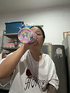 LINDA HD online show from 06/24/26, 04:17