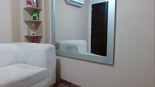  cloe 21 online show from 06/17/26, 12:18
