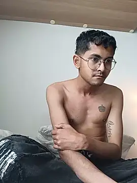 xanderlover online show from 05/25/26, 05:41