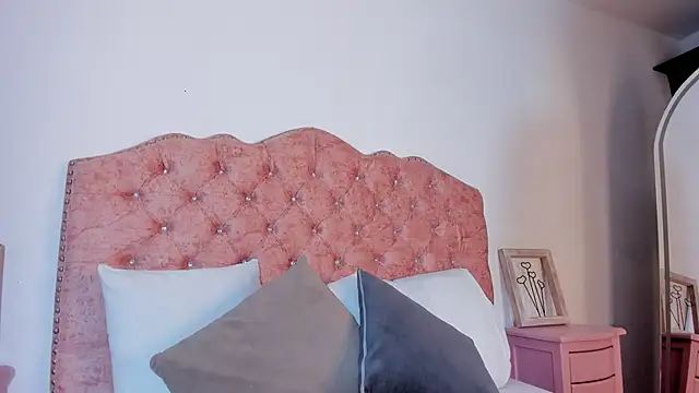 PriscilaCooper  online show from 06/27/26, 02:55