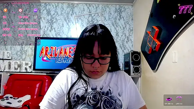 Xander Taylor   online show from 06/06/26, 03:11