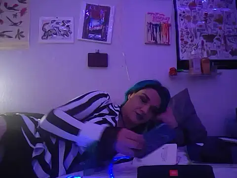 Neon Muse online show from 06/14/26, 10:06