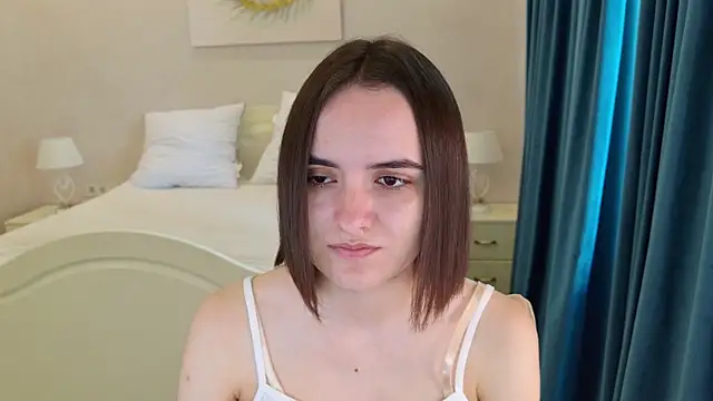 Snapshot of Daisy_Heart chatting on 06/28/26, 04:18 Daisy Heart online show from 06/28/26, 04:18