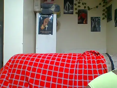 Snapshot of Sasha_Bliss chatting on 06/19/26, 12:15 Sasha Bliss online show from 06/19/26, 12:15