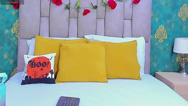 SamyPrincexx online show from 11/11/25, 10:10