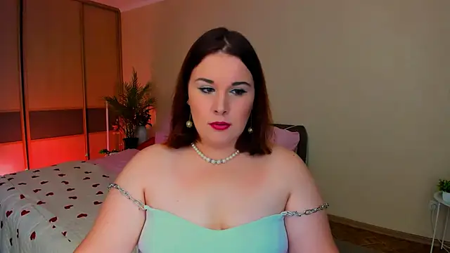 Snapshot of OliviaTwens chatting on 07/15/26, 04:07 OliviaTwens online show from 07/15/26, 04:07