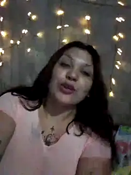 Snapshot of juliial chatting on 05/28/26, 08:28 juliial online show from 05/28/26, 08:28