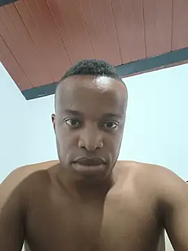Snapshot of negro_activo chatting on 05/29/26, 11:58 negro activo online show from 05/29/26, 11:58