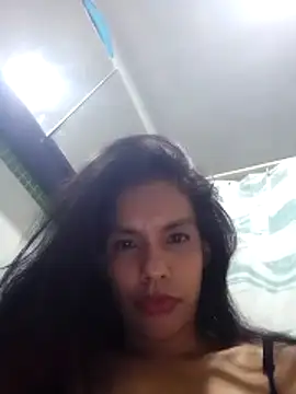 Snapshot of Alo1919 chatting on 06/15/26, 02:25 Alo1919 online show from 06/15/26, 02:25