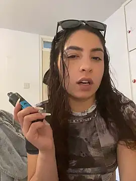 naomiiii55 online show from 06/08/26, 04:07