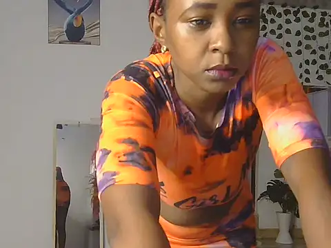 Skyy Brown online show from 06/16/26, 07:11
