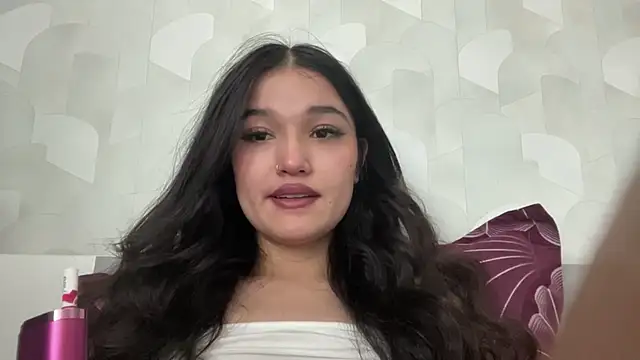 LisetteParajon online show from 06/27/26, 05:12