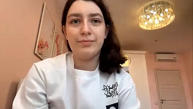 MilkySerenya online show from 05/28/26, 11:51