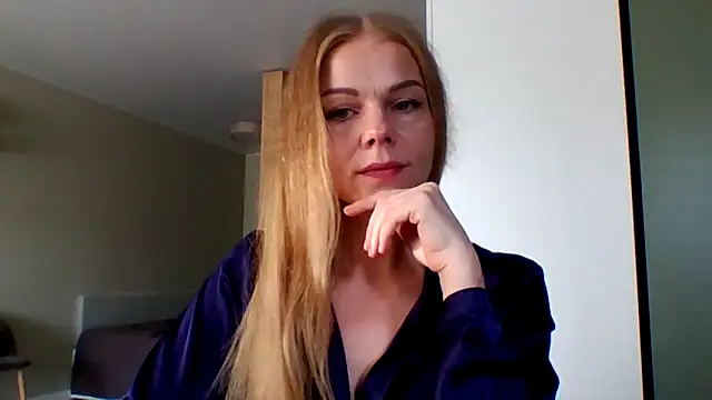 Snapshot of Tina5394 chatting on 06/27/26, 05:01 Tina5394 online show from 06/27/26, 05:01