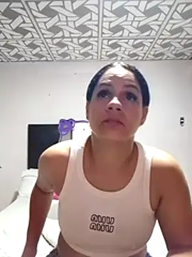 Snapshot of Cielo_777_ chatting on 06/04/26, 12:05 Cielo 777 online show from 06/04/26, 12:05
