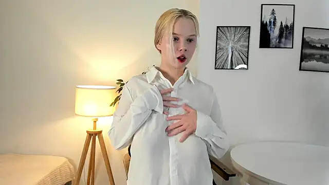 Shy nikka 4you online show from 06/07/26, 03:21