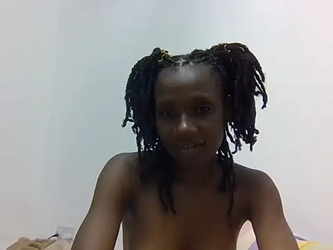 Sexxy petite1 online show from 06/16/26, 04:09