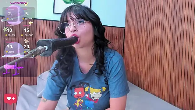 dalia snow online show from 06/17/26, 12:07