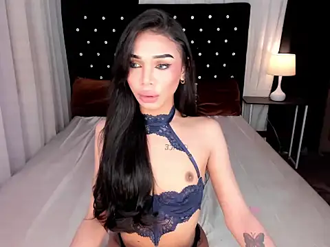Snapshot of Herecummsamara69 chatting on 06/10/26, 05:56 Herecummsamara69 online show from 06/10/26, 05:56